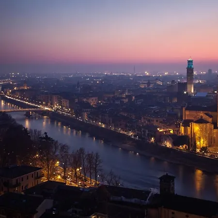 アパート Arena Centro ヴェローナ